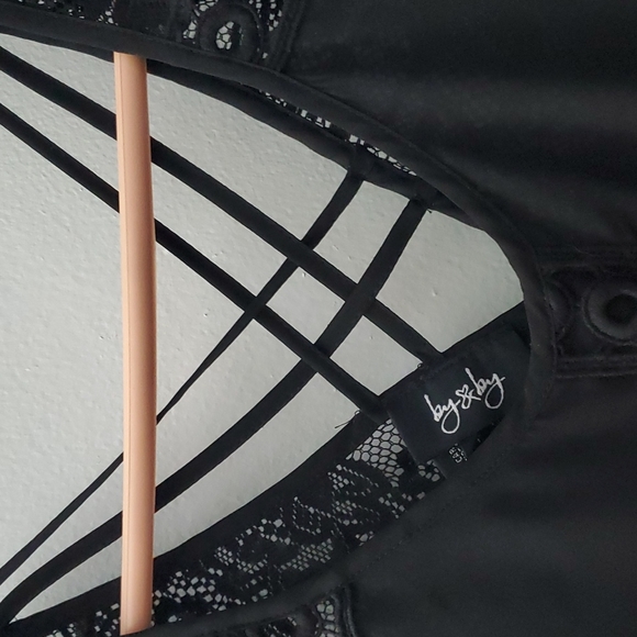 Summer sleeveless blouse - Picture 2 of 5